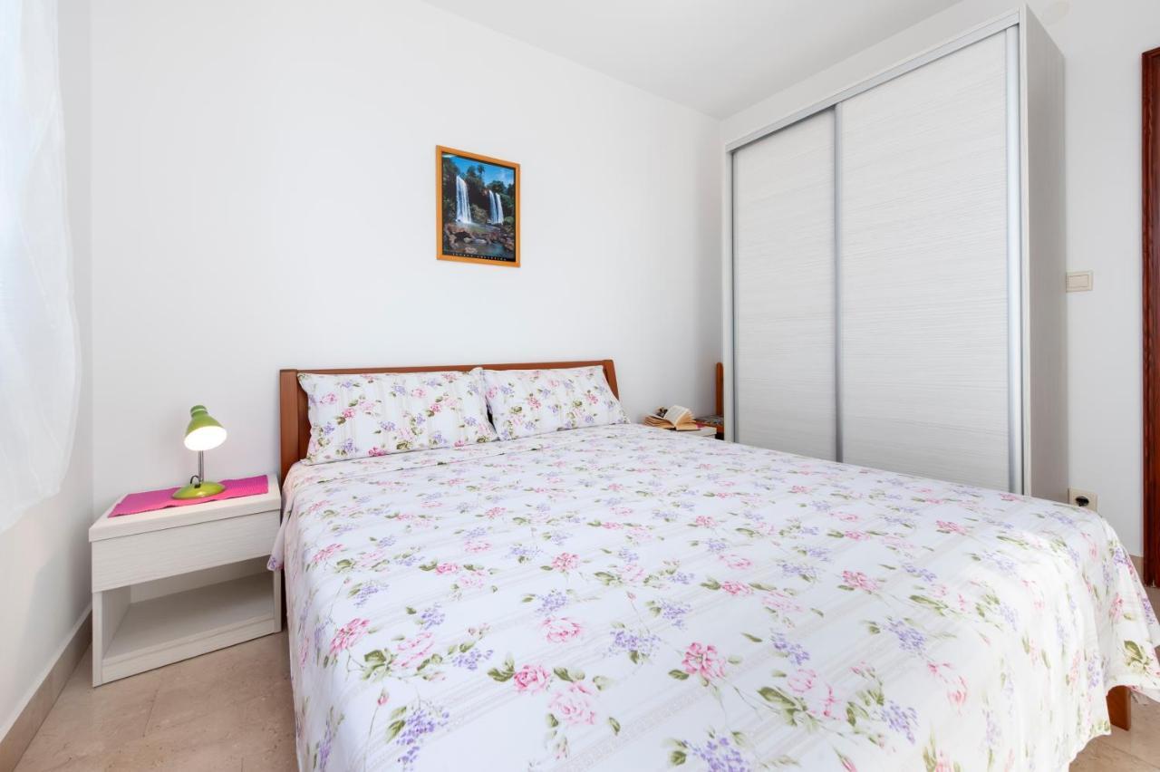 Guesthouse Santin ロヴィニ エクステリア 写真